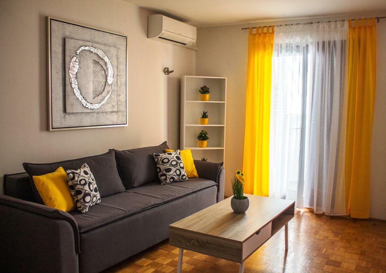 Apartment Kaya Pula Luaran gambar